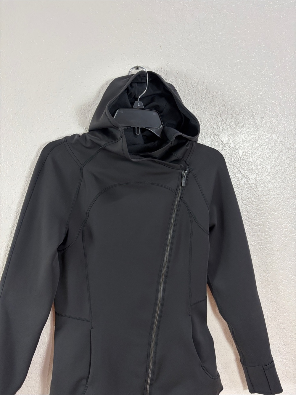 Lululemon,Size 8,Black Hooded Asymmetrical Zip Women's Jacket - Picture 4 of 17